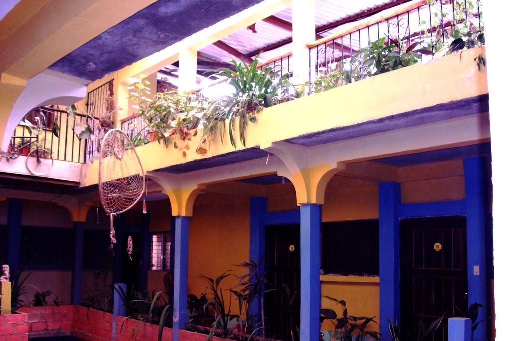 Hotel & Hostal Yaxkin Copan Exterior photo